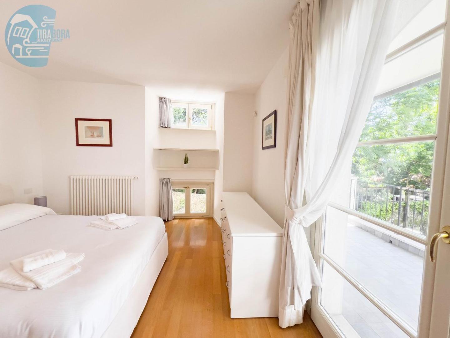 Cattedrale 5 Tirabora Short Rent Apartment Trieste Exterior photo